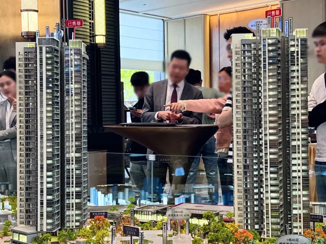 深圳楼市冷热不均背后 有项目开盘热销九成 有项目开盘半年零备案