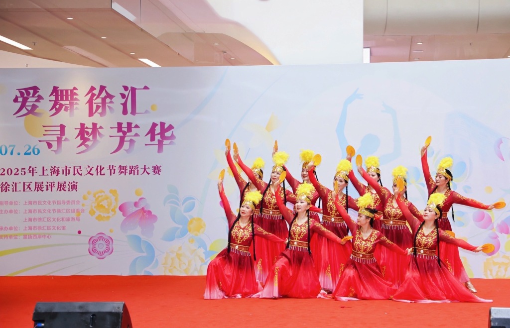 走出剧场,上海市民舞蹈大赛走进商圈